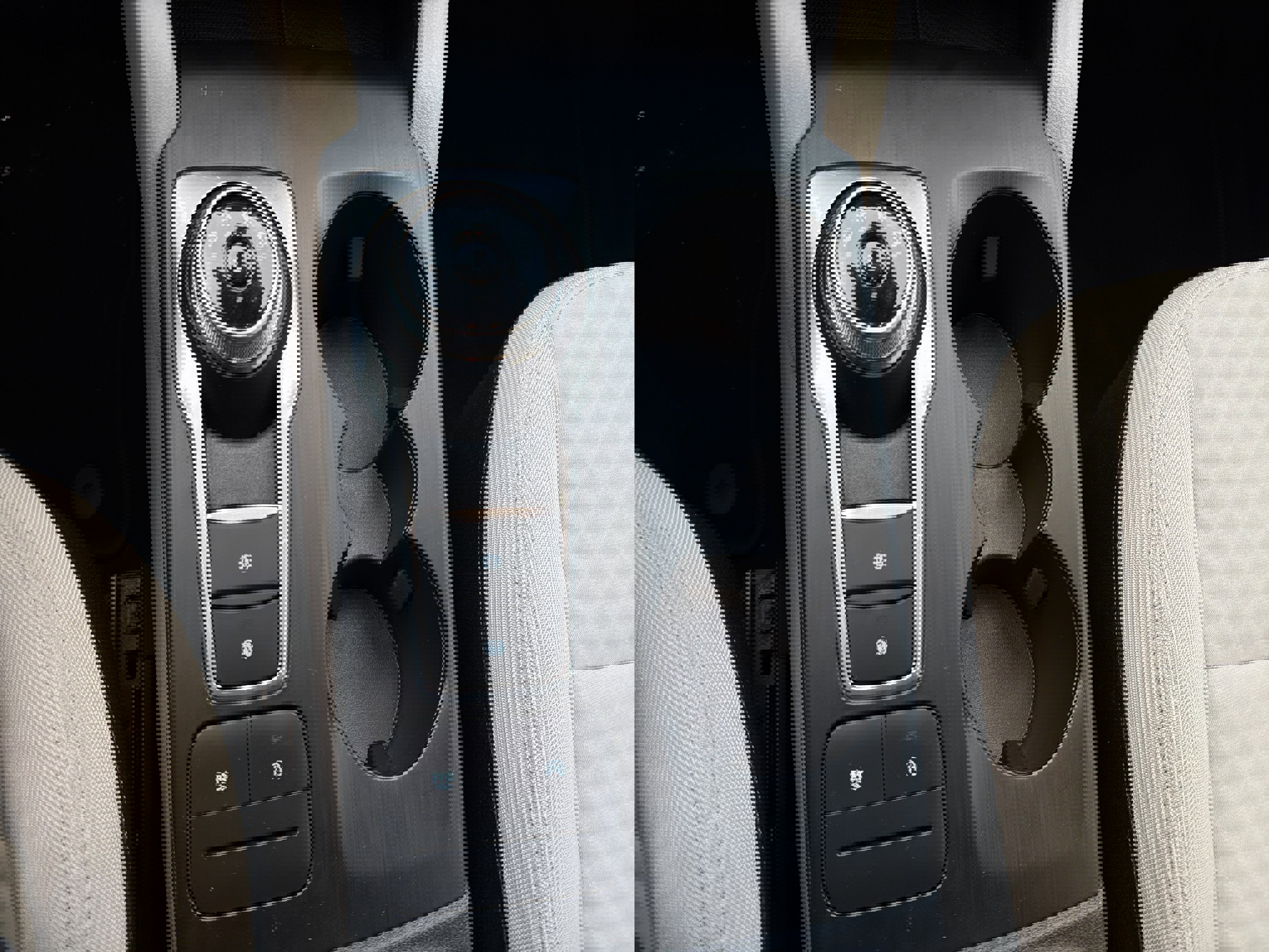 Used 2022 Ford Escape SE w/ Cold Weather Package image 16