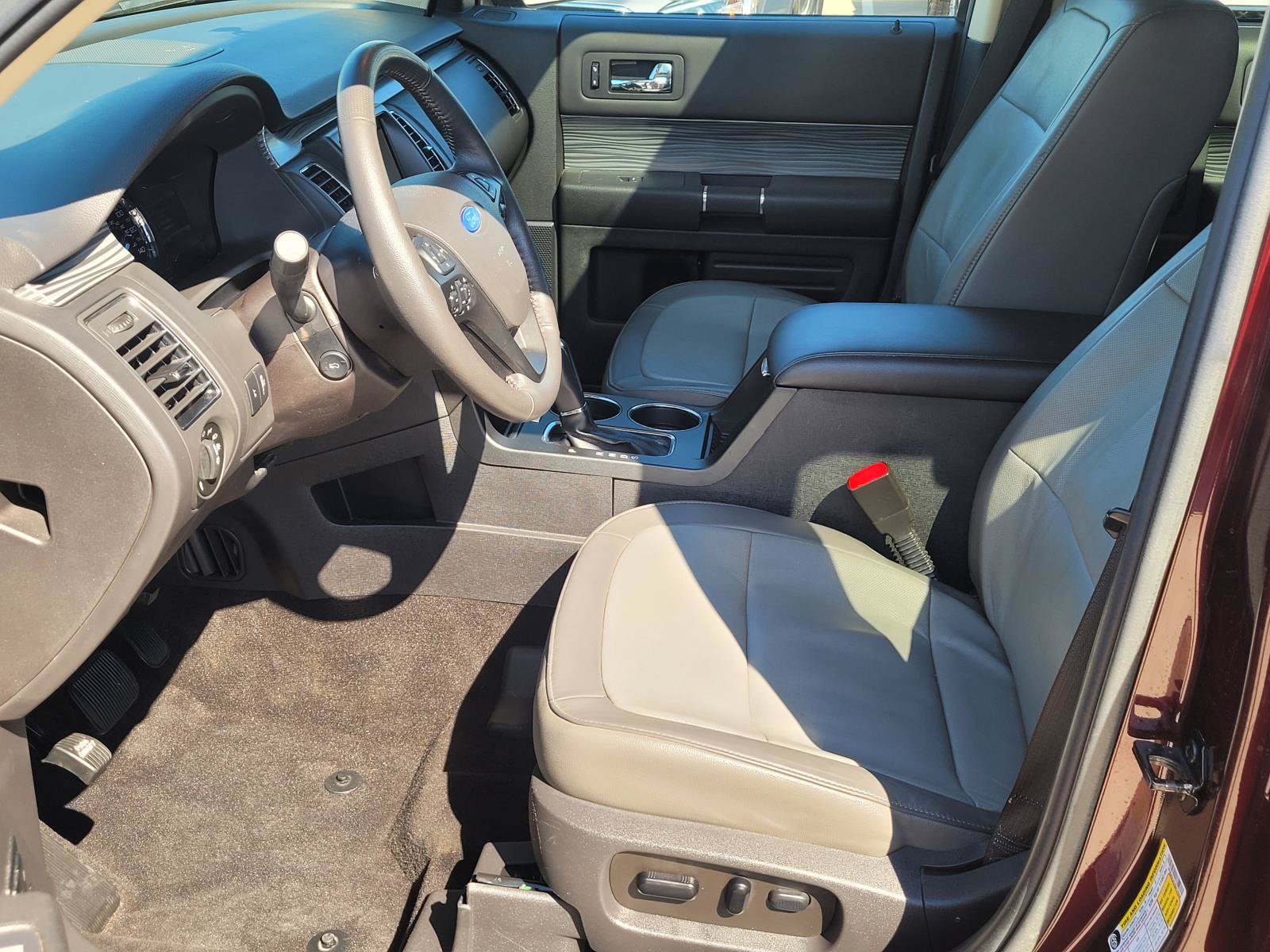 Used 2019 Ford Flex SEL w/ Equipment Group 202A FWD image 3