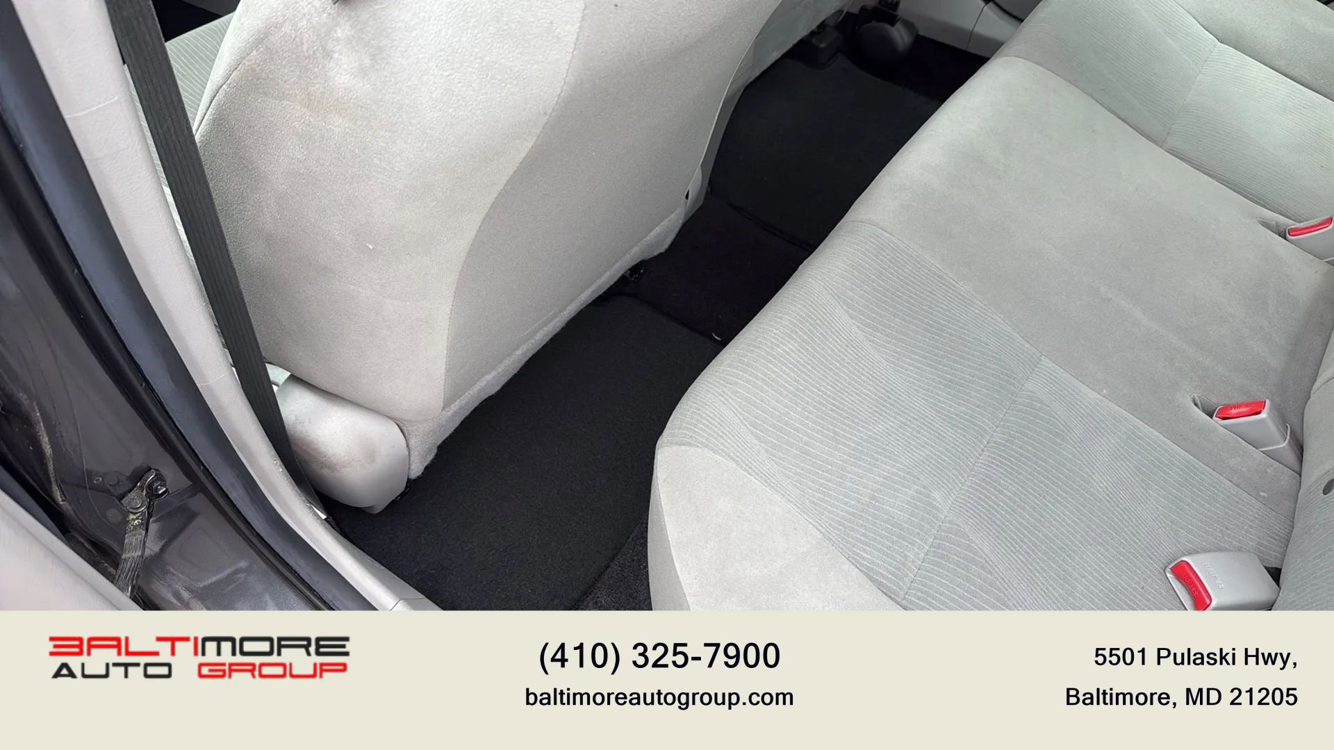 Used 2013 Toyota Corolla LE image 24