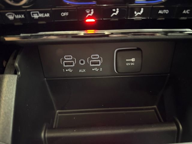 Used 2025 Jeep Grand Cherokee Overland w/ Trailer Tow Package image 16