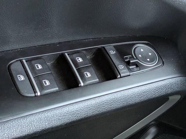 Used 2023 Kia Soul LX FWD image 23