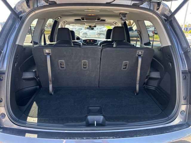Used 2022 Honda Pilot Touring image 7