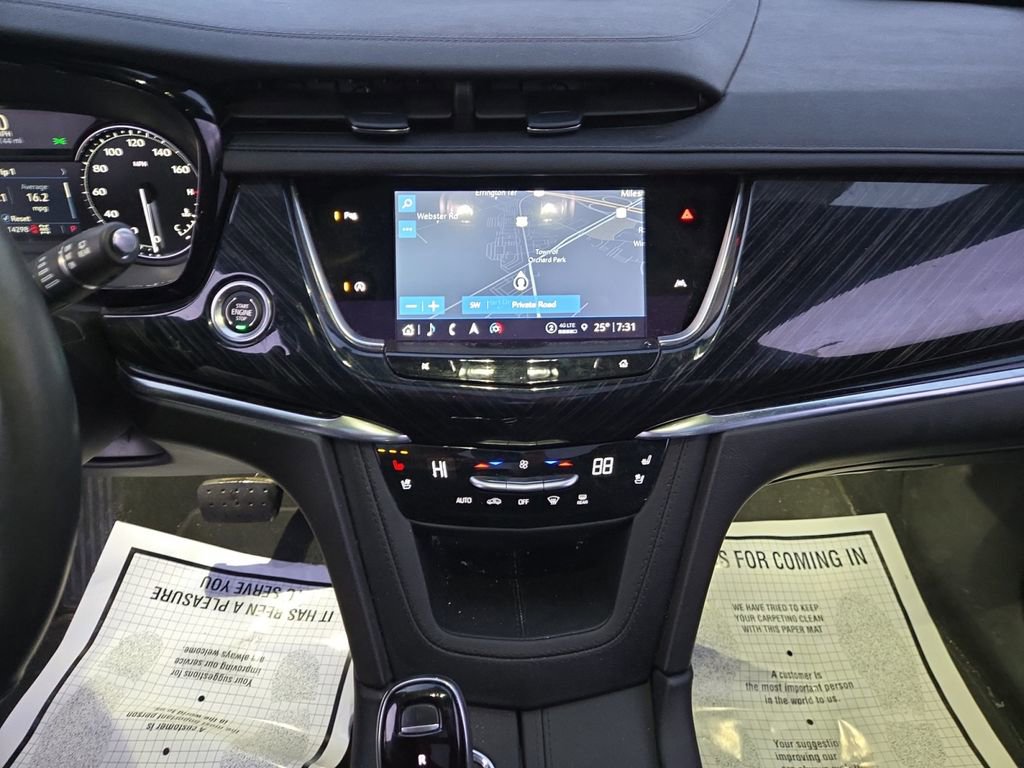 Certified 2024 Cadillac XT6 Premium Luxury image 15