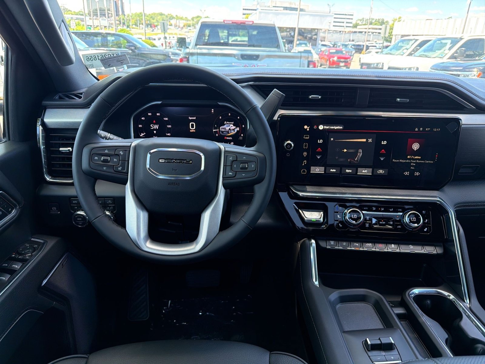 New 2026 GMC Sierra 2500 Denali w/ Denali Reserve Package AWD/4WD image 16