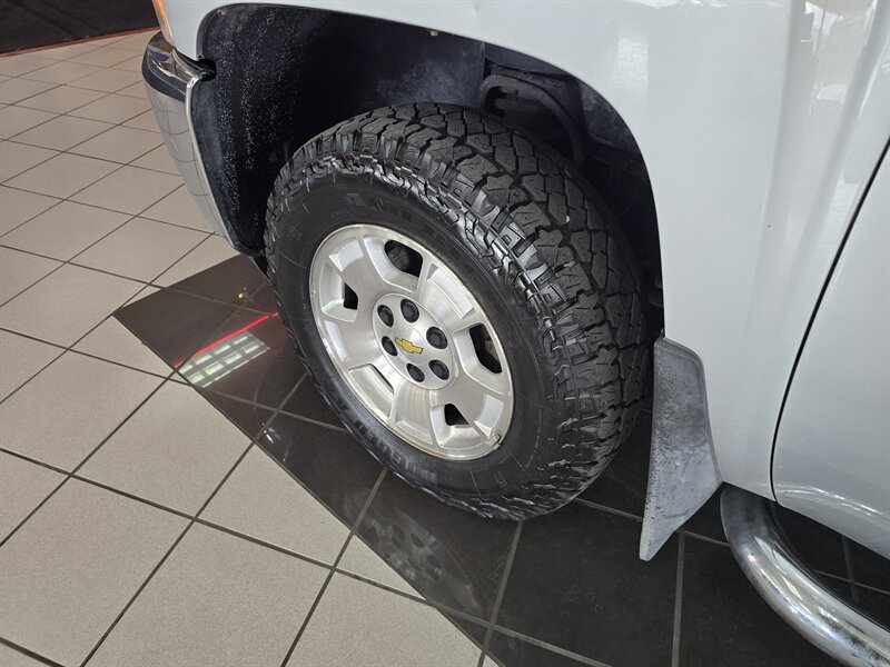 Used 2013 Chevrolet Silverado 1500 LT RWD image 34
