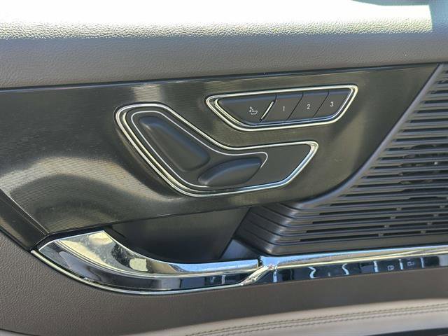 Used 2022 Lincoln Corsair AWD w/ Equipment Group 101A image 14