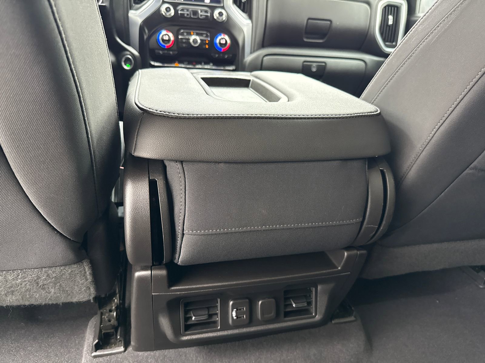 Used 2019 GMC Sierra 1500 SLE w/ SLE Value Package RWD image 40