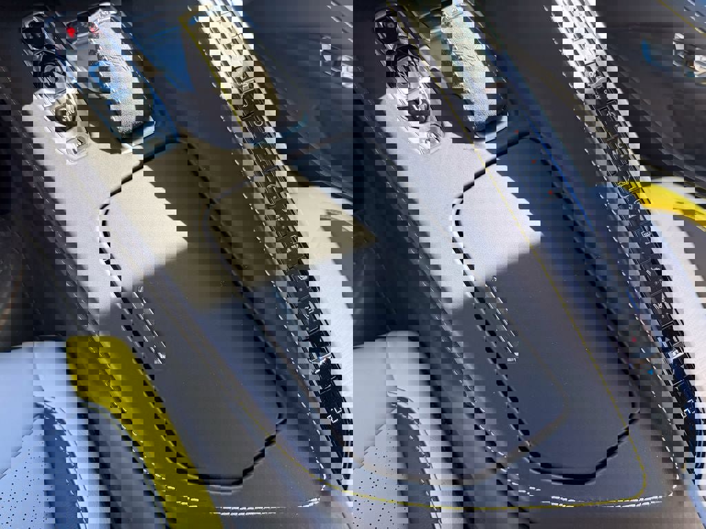 Used 2022 Chevrolet Corvette Stingray Premium Cpe RWD image 35