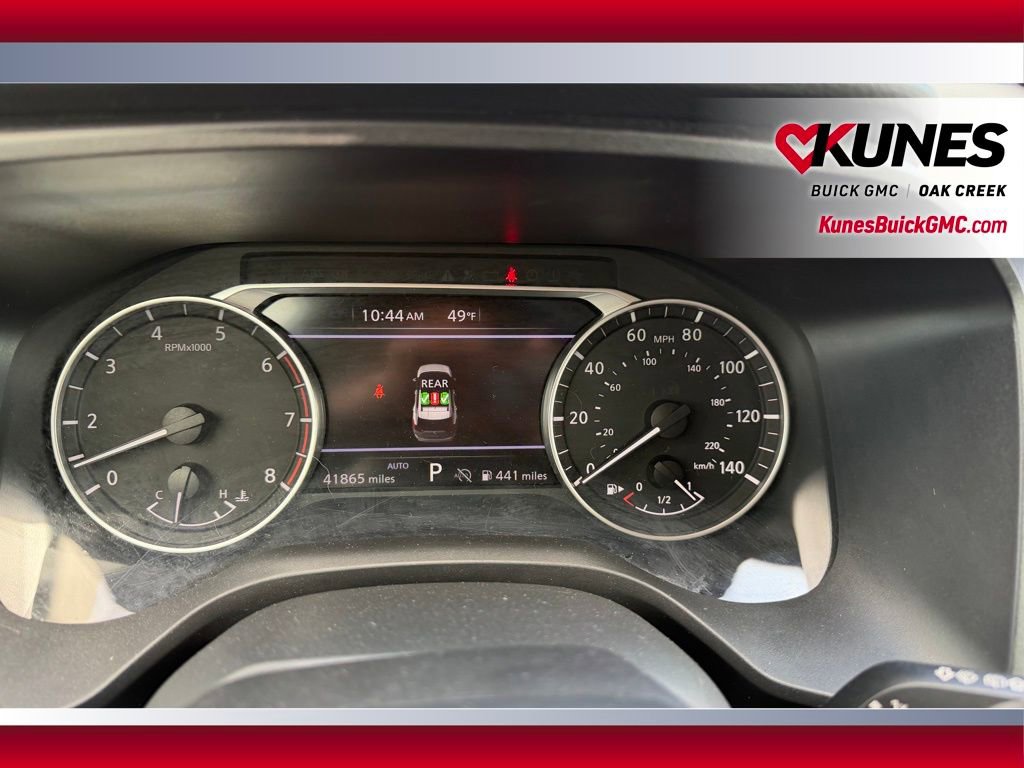 Used 2025 Nissan Rogue SV AWD/4WD image 18