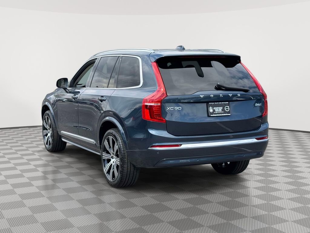 Used 2025 Volvo XC90 B6 Plus w/ Protection Package image 5