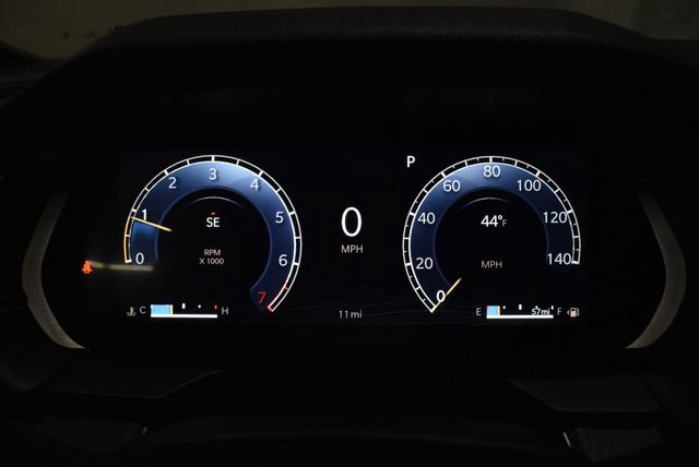 New 2025 Jeep Grand Cherokee Altitude image 25