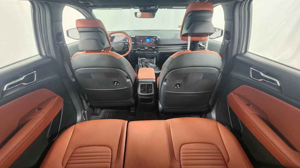 New 2026 Kia Sportage SX AWD/4WD image 17