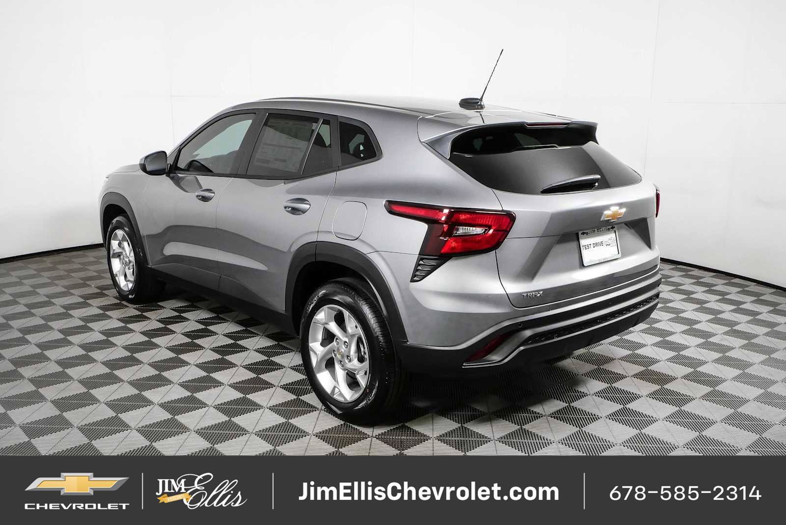 New 2026 Chevrolet Trax LS w/ LS Convenience Package FWD image 26