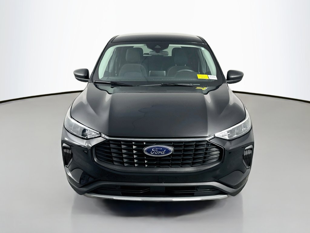 Used 2025 Ford Escape Active FWD image 2
