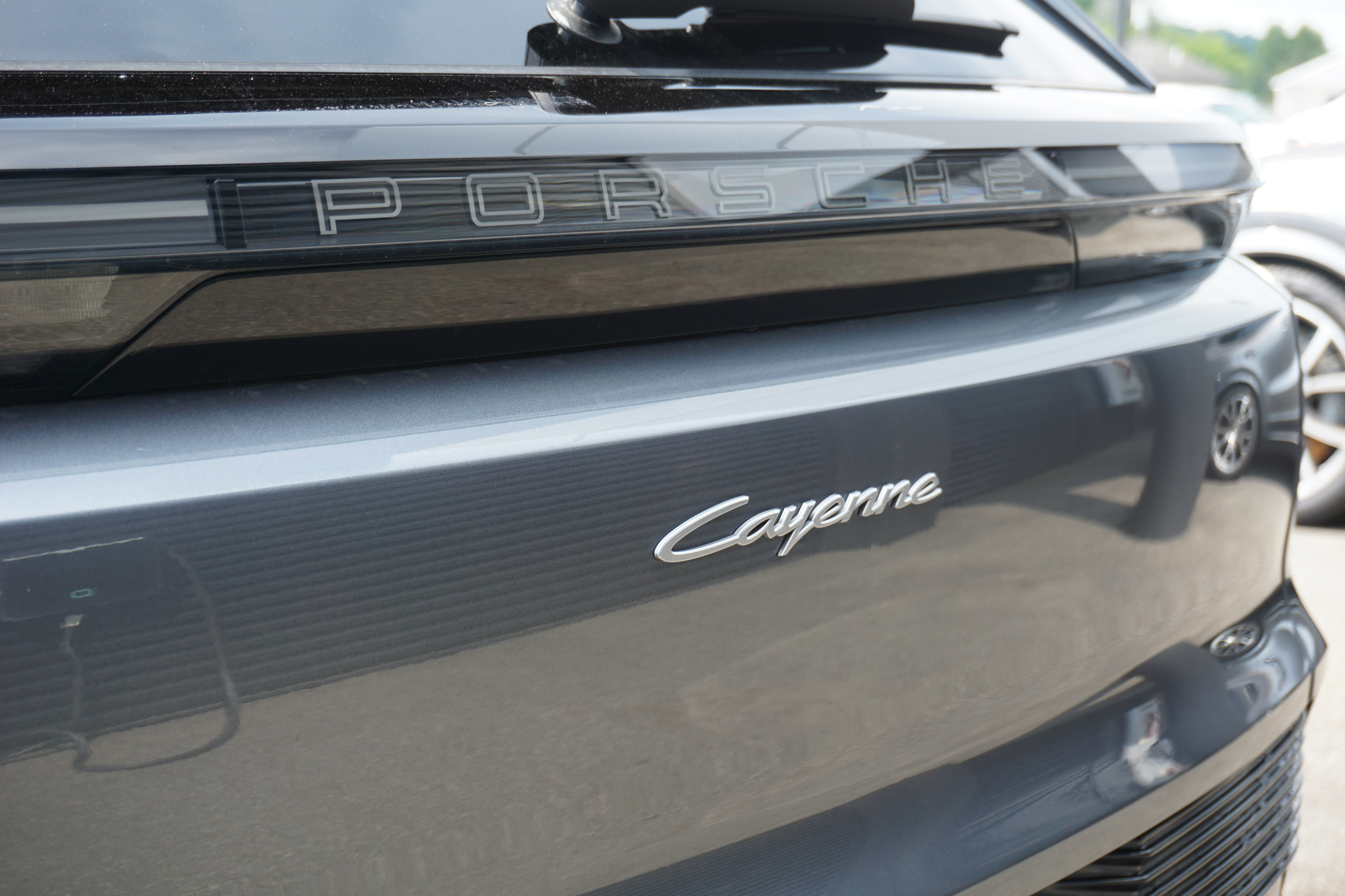New 2026 Porsche Cayenne Electric AWD/4WD image 14