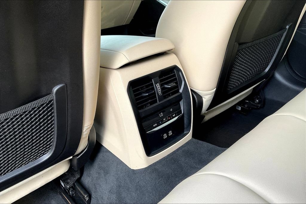 Used 2023 BMW M340i w/ Premium Package RWD image 10