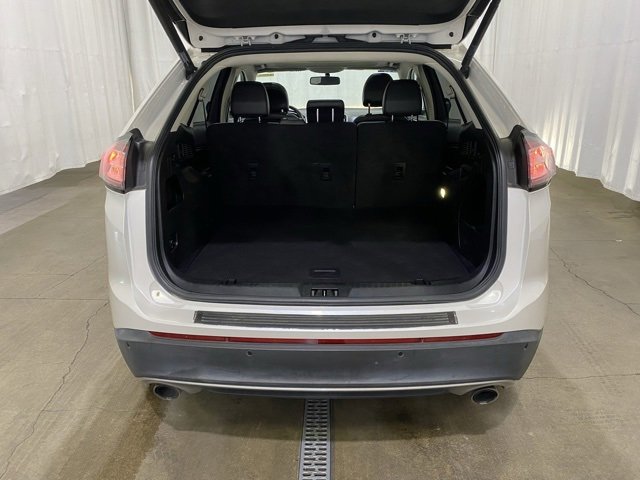 Used 2016 Ford Edge SEL w/ Equipment Group 201A image 12