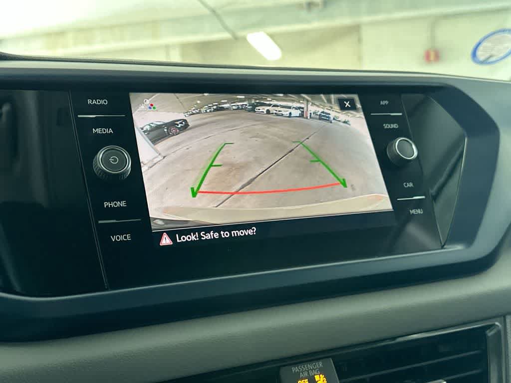 Certified 2023 Volkswagen Taos SE w/ Panoramic Sunroof Package FWD image 19