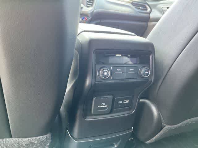 Used 2021 GMC Acadia AT4 w/ Trailering Package AWD/4WD image 37