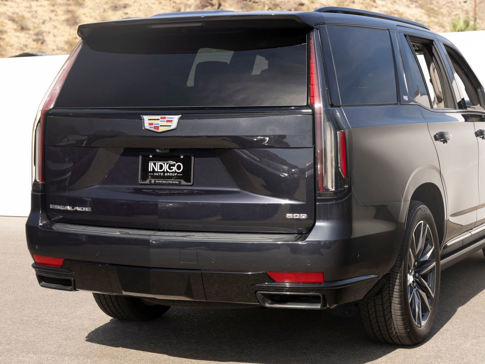 Used 2023 Cadillac Escalade Sport Platinum AWD/4WD image 11