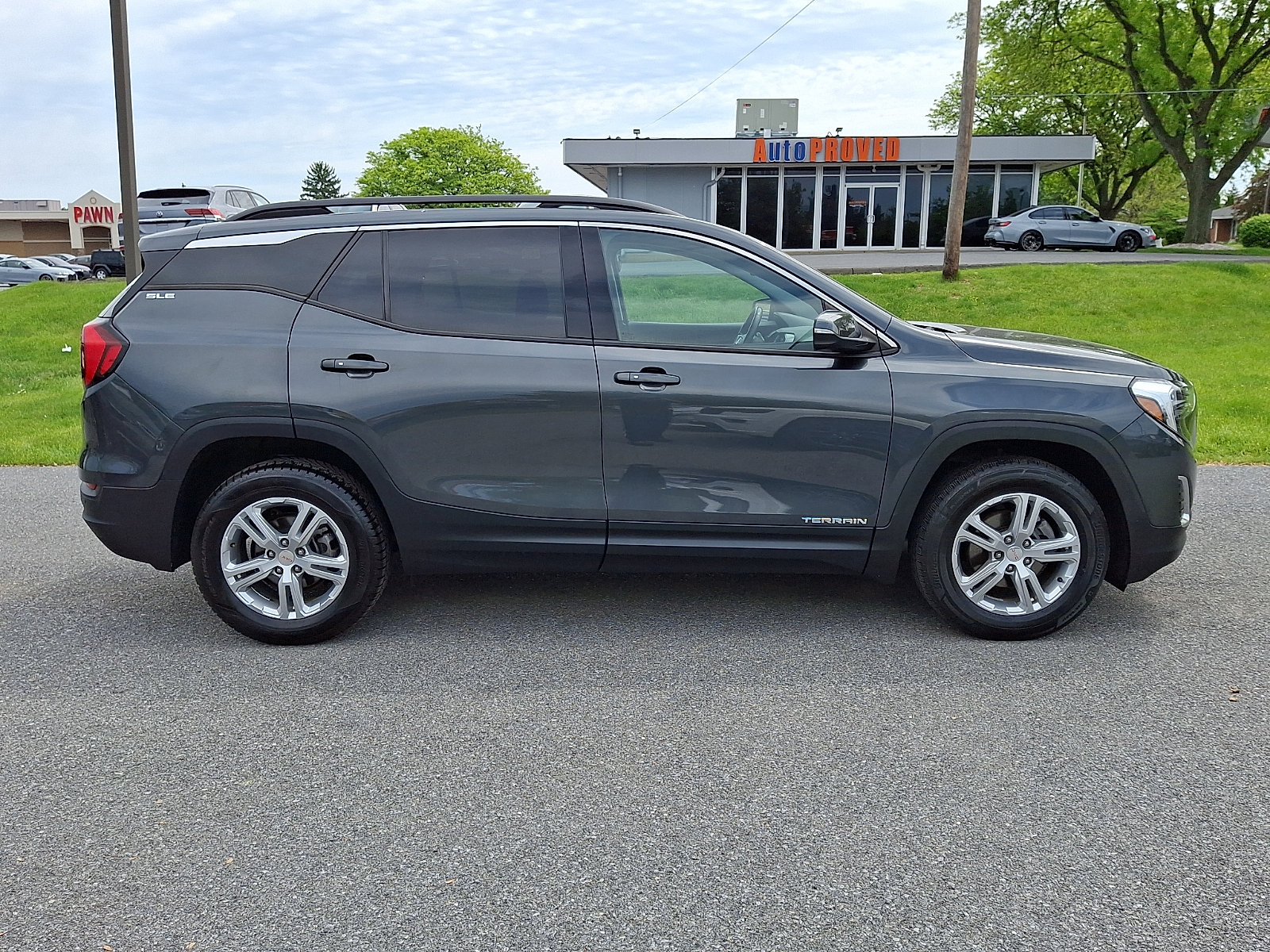 Used 2019 GMC Terrain SLE w/ Driver Convenience Package AWD/4WD image 7