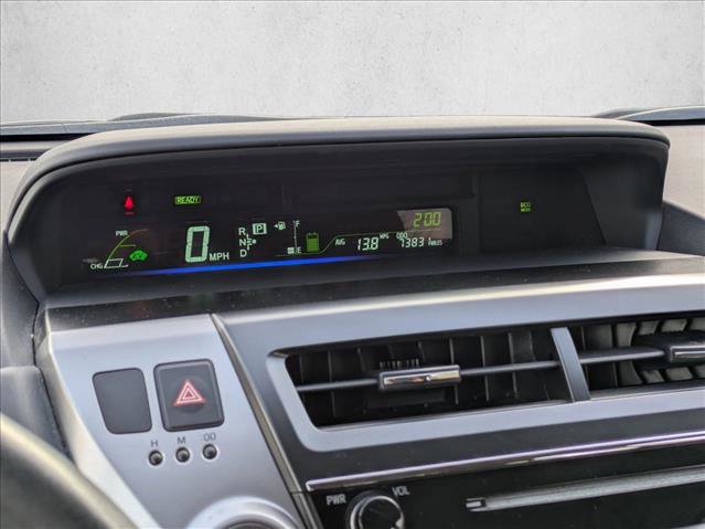 Used 2017 Toyota Prius V Two image 11