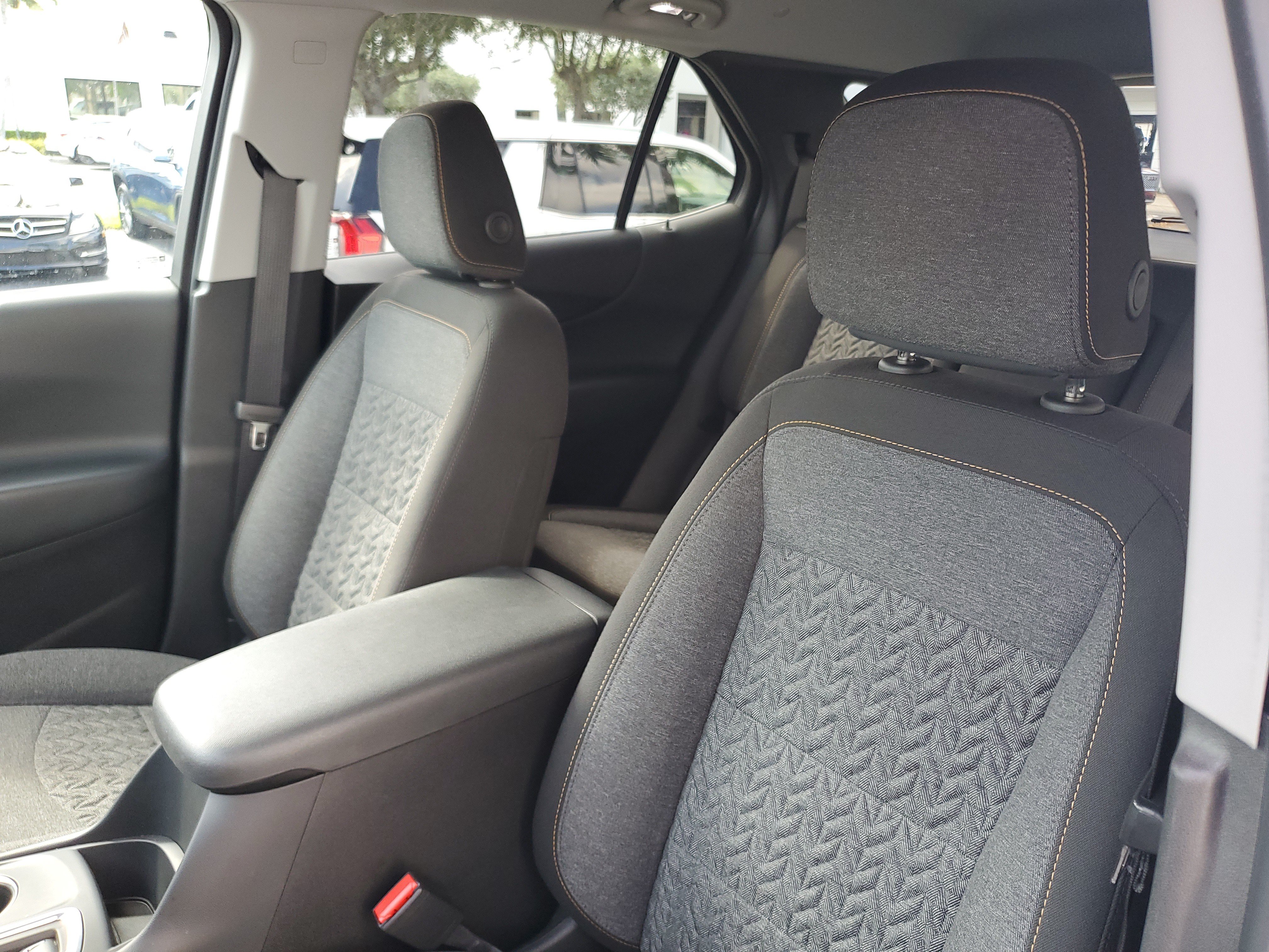 Used 2024 Chevrolet Equinox LT w/ LPO, Cargo Package FWD image 20
