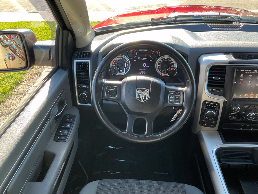 Used 2017 RAM 1500 Big Horn AWD/4WD image 32