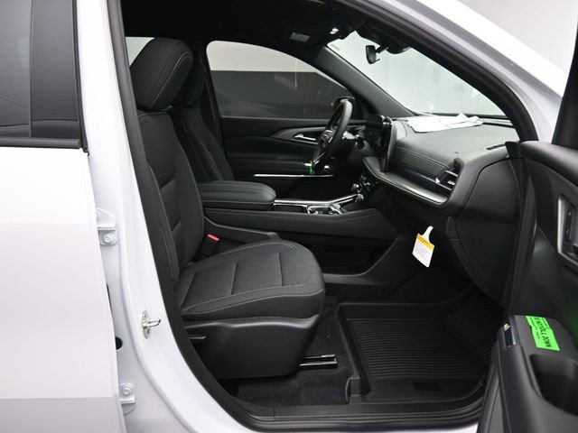 New 2026 Chevrolet Traverse LT w/ LPO, Floor Liner Package image 42