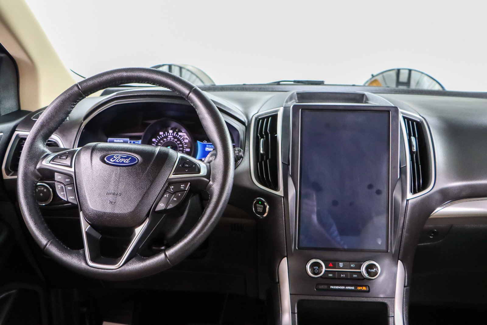 Used 2022 Ford Edge SEL w/ Convenience Package AWD/4WD image 17