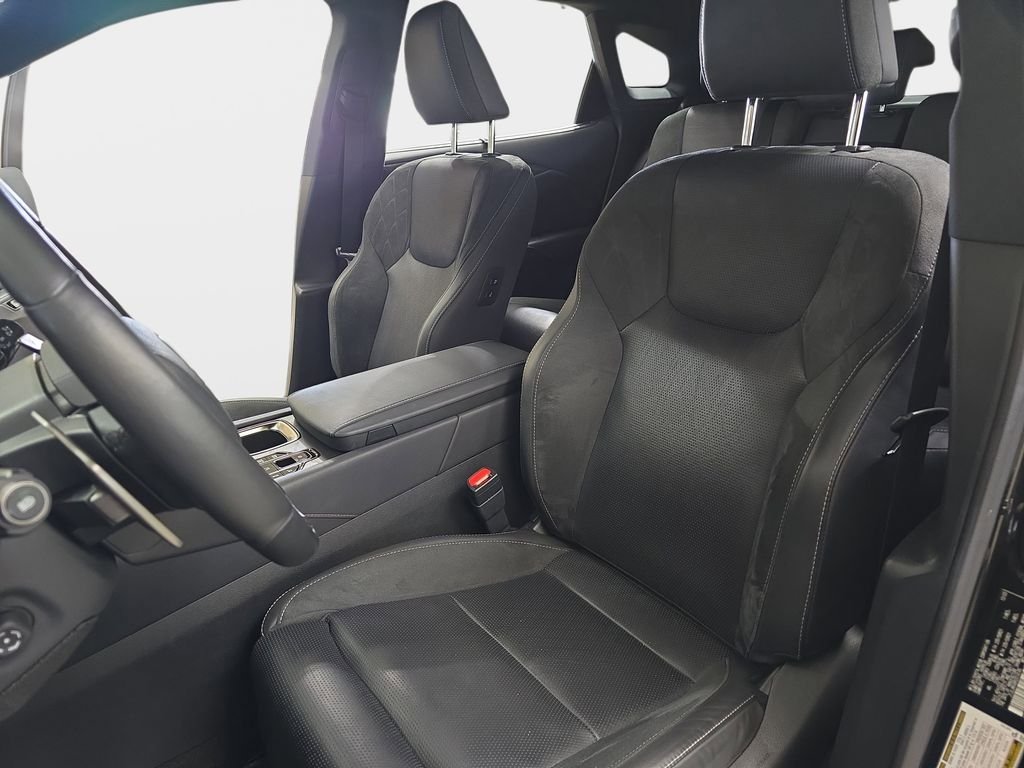 Certified 2024 Lexus RX 450h AWD w/ Convenience Package image 15