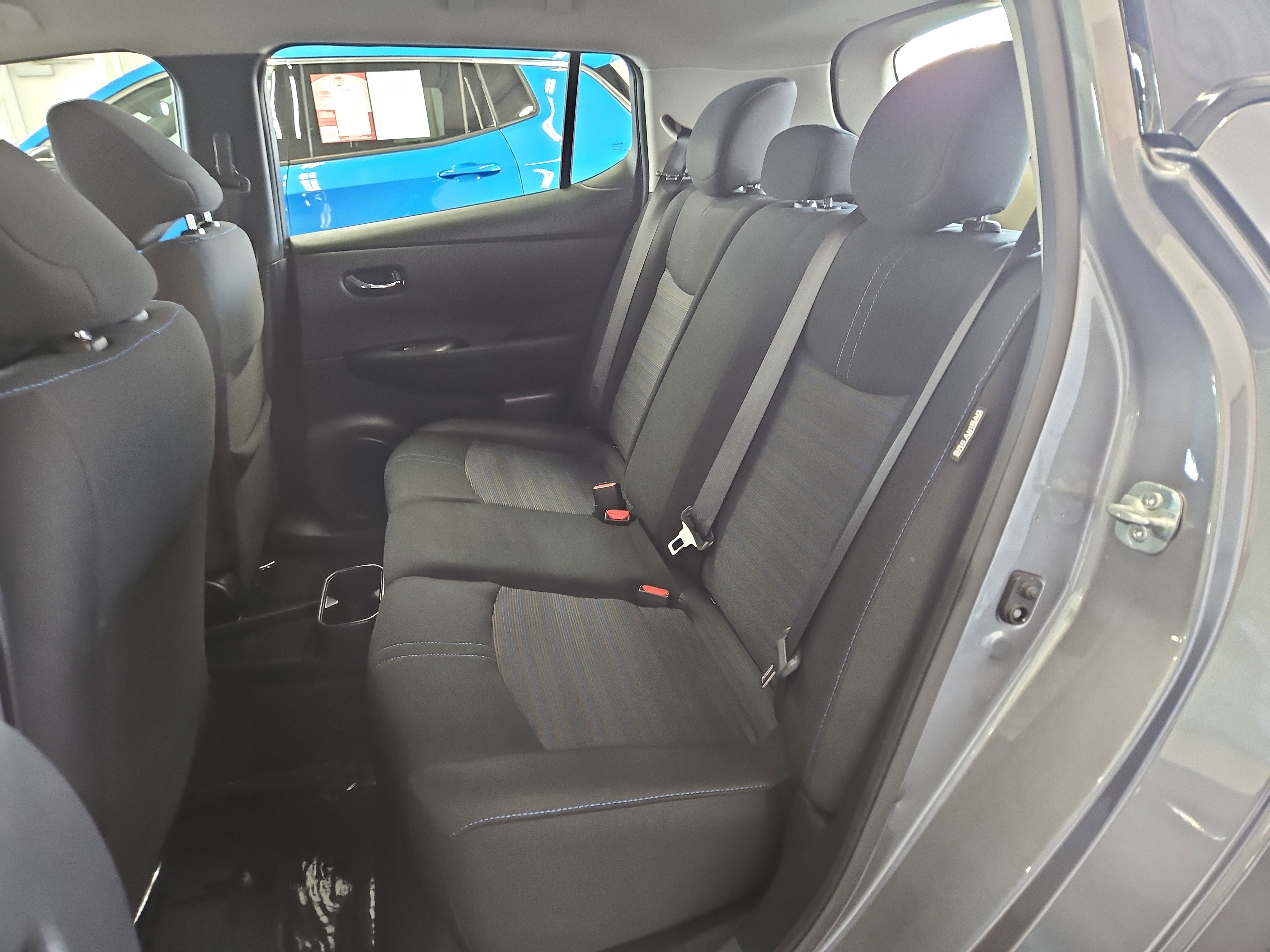 Used 2024 Nissan Leaf S image 11