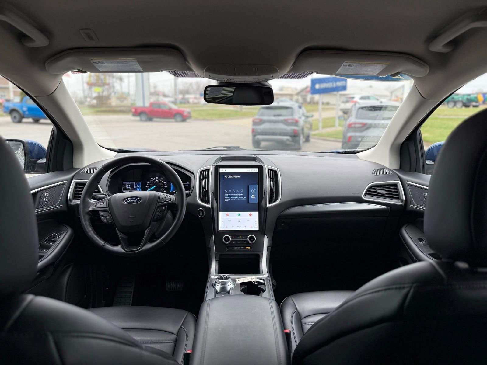 Used 2022 Ford Edge SEL image 13