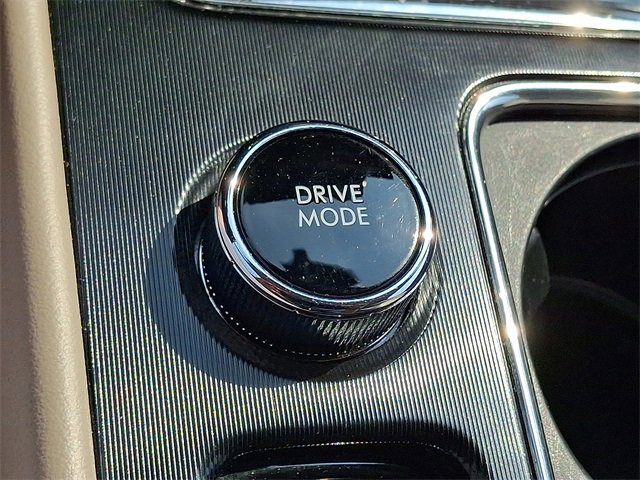 Certified 2022 Lincoln Corsair Reserve w/ Equipment Group 201A image 25