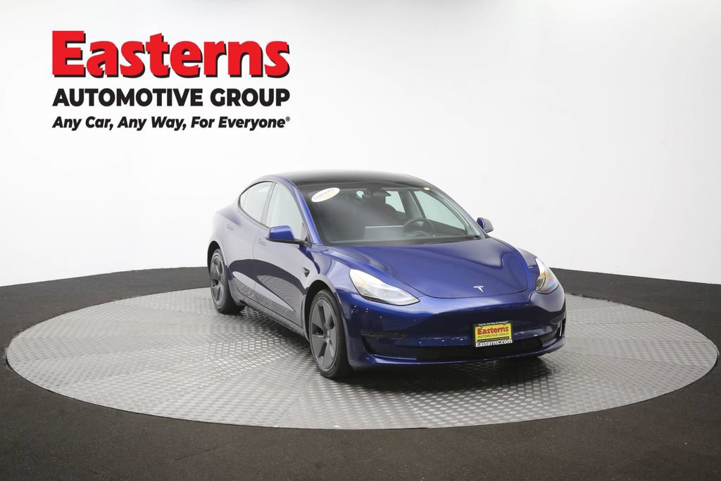 Used 2023 Tesla Model 3 Standard Range RWD image 45