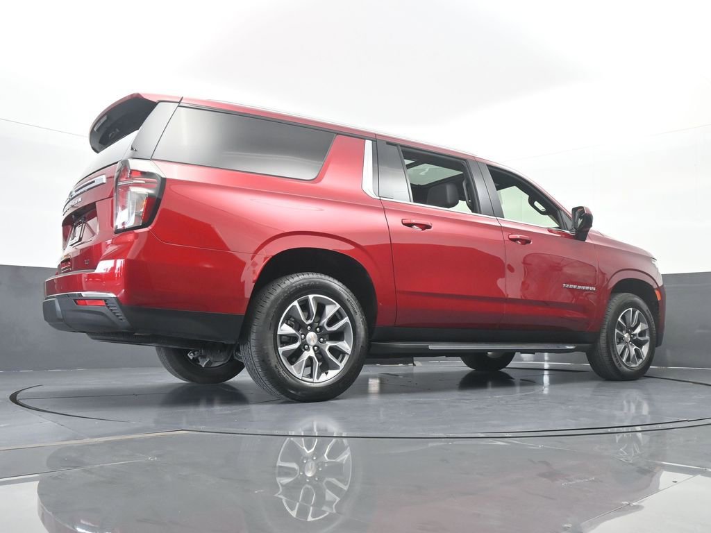 Used 2024 Chevrolet Suburban LT image 65