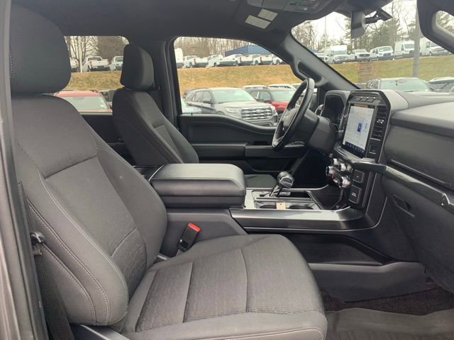 Certified 2022 Ford F150 XLT w/ Equipment Group 302A High image 27