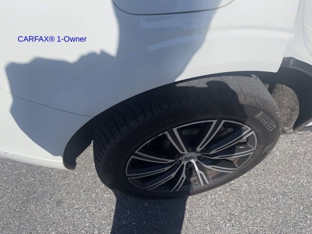 Used 2021 Volvo XC60 T5 Inscription image 9