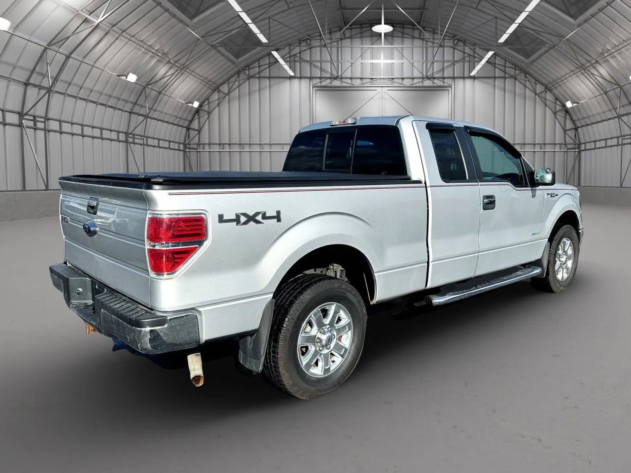 Used 2014 Ford F150 XLT w/ Equipment Group 302A Luxury image 5