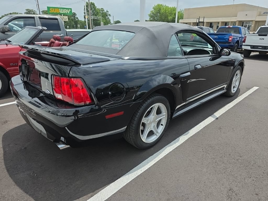 Used 2000 Ford Mustang GT RWD image 6