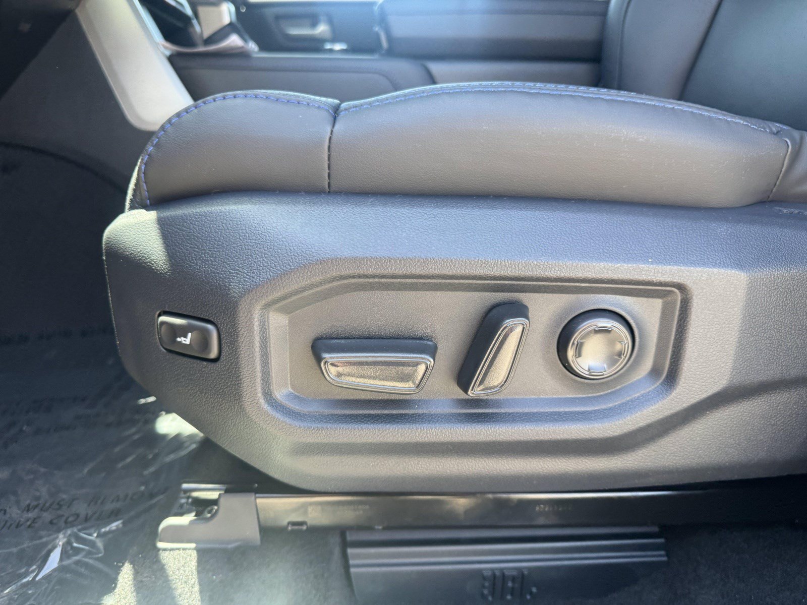 New 2026 Toyota Sequoia Platinum AWD/4WD image 21
