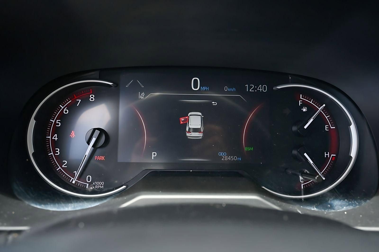 Used 2024 Toyota RAV4 XLE w/ Convenience Package image 31