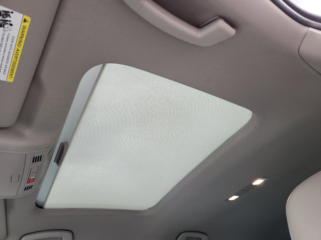 Used 2020 Volkswagen Golf 4-Door image 25