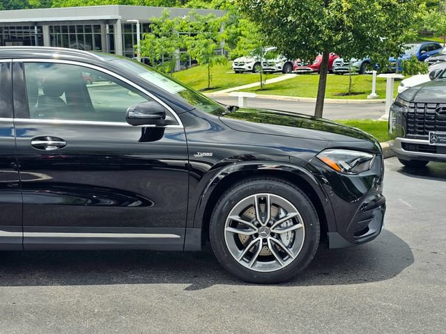 New 2026 Mercedes-Benz GLA 35 AMG 4MATIC image 5