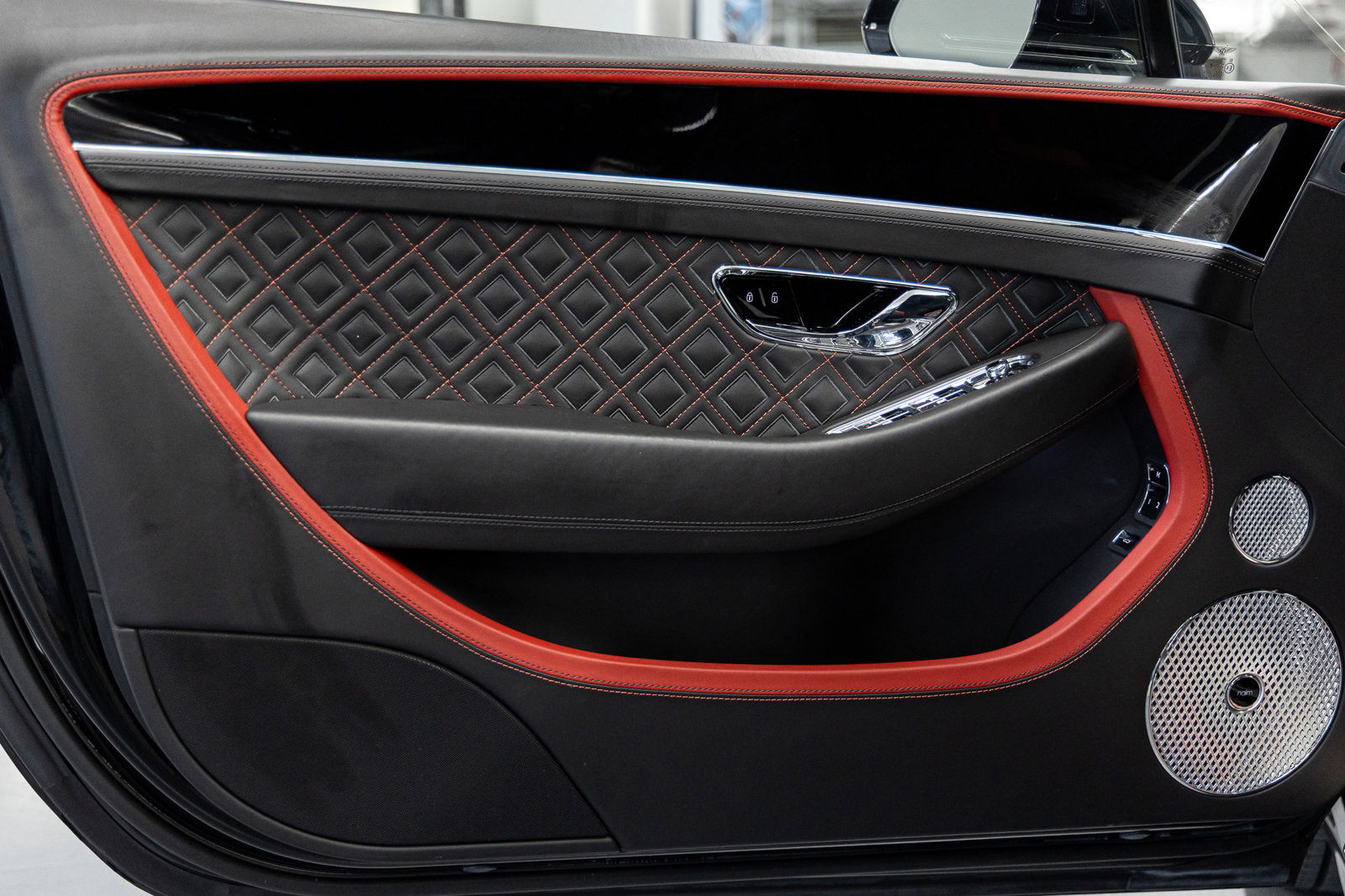 Used 2022 Bentley Continental GT Speed image 22