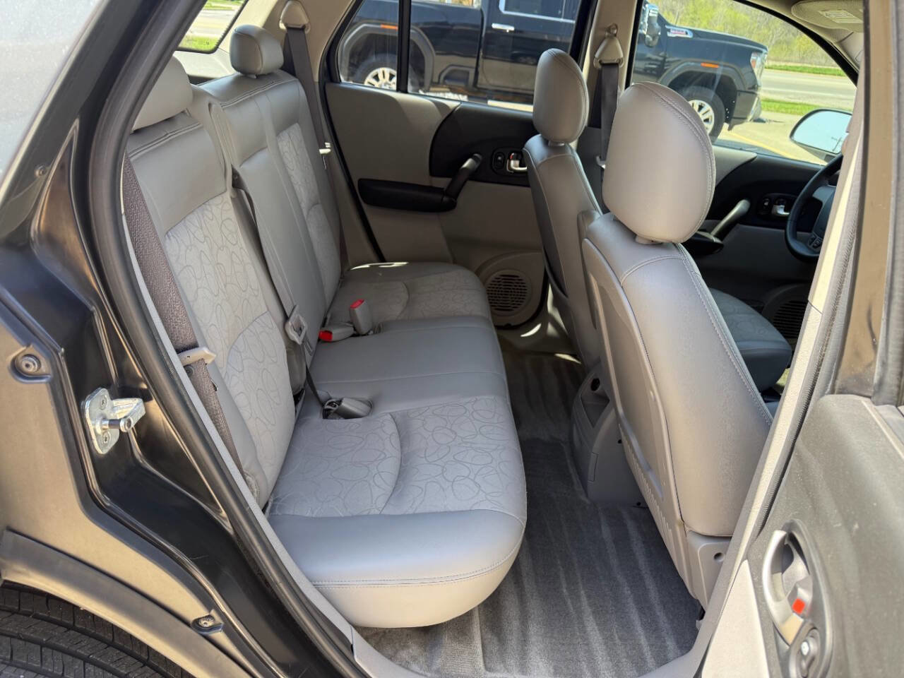 Used 2005 Saturn Vue AWD V6 w/ Comfort Pkg image 23