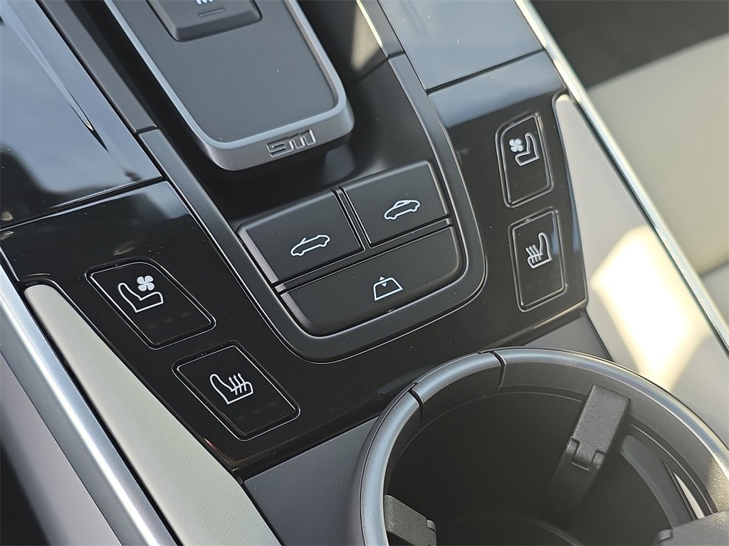 New 2026 Porsche 911 Carrera 4S image 30