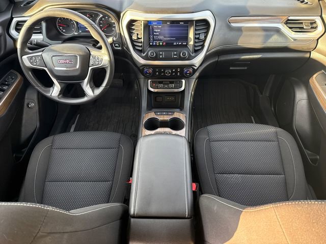 Used 2023 GMC Acadia SLE w/ Driver Convenience Package FWD image 12
