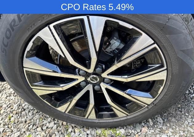 Used 2023 Volvo XC60 B5 Plus w/ Climate Package AWD/4WD image 18