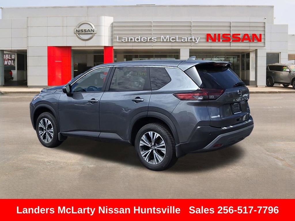 Used 2023 Nissan Rogue SV image 6